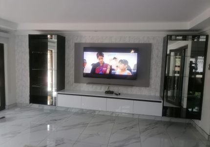 UC Project 1 TV Unit